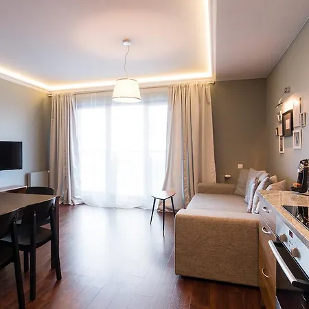 Ξενοδοχείο με διαμερίσματα Exclusive 4*